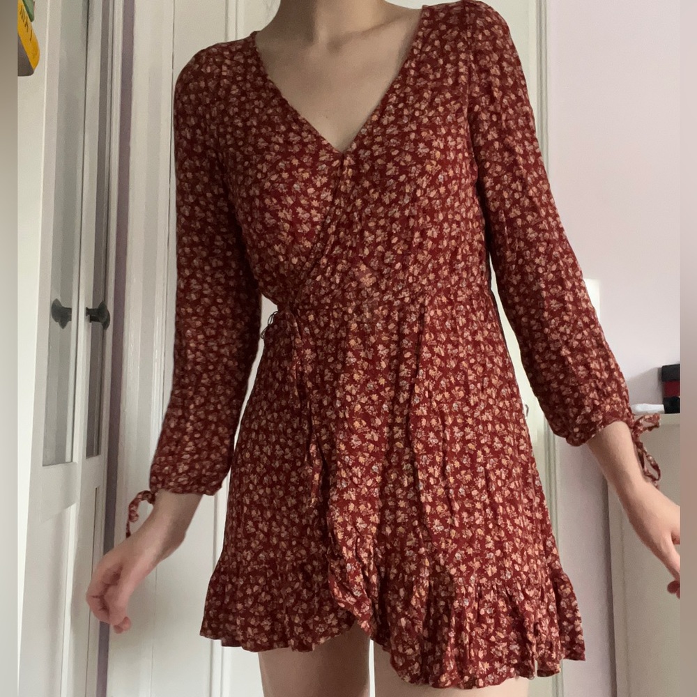 Lovely Red Floral American Eagle Wrap Dress with Three Quarter Sleeves!